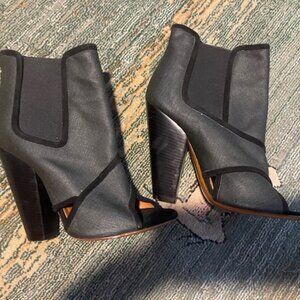 Givenchy peep toe chunky heel